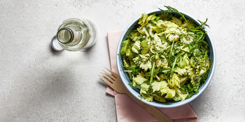 Pasta pesto salade