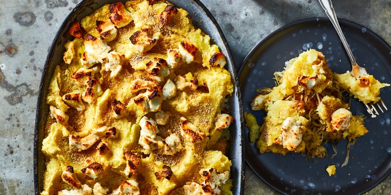 Gegratineerde zuurkoolschotel met mango en geitenkaas