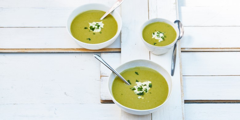 Groene aspergesoep à la flamande