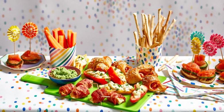 Abrikoosjes met roomkaas en spek