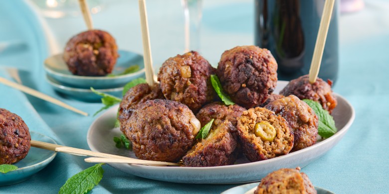 Snackgehaktballetjes met olijf  