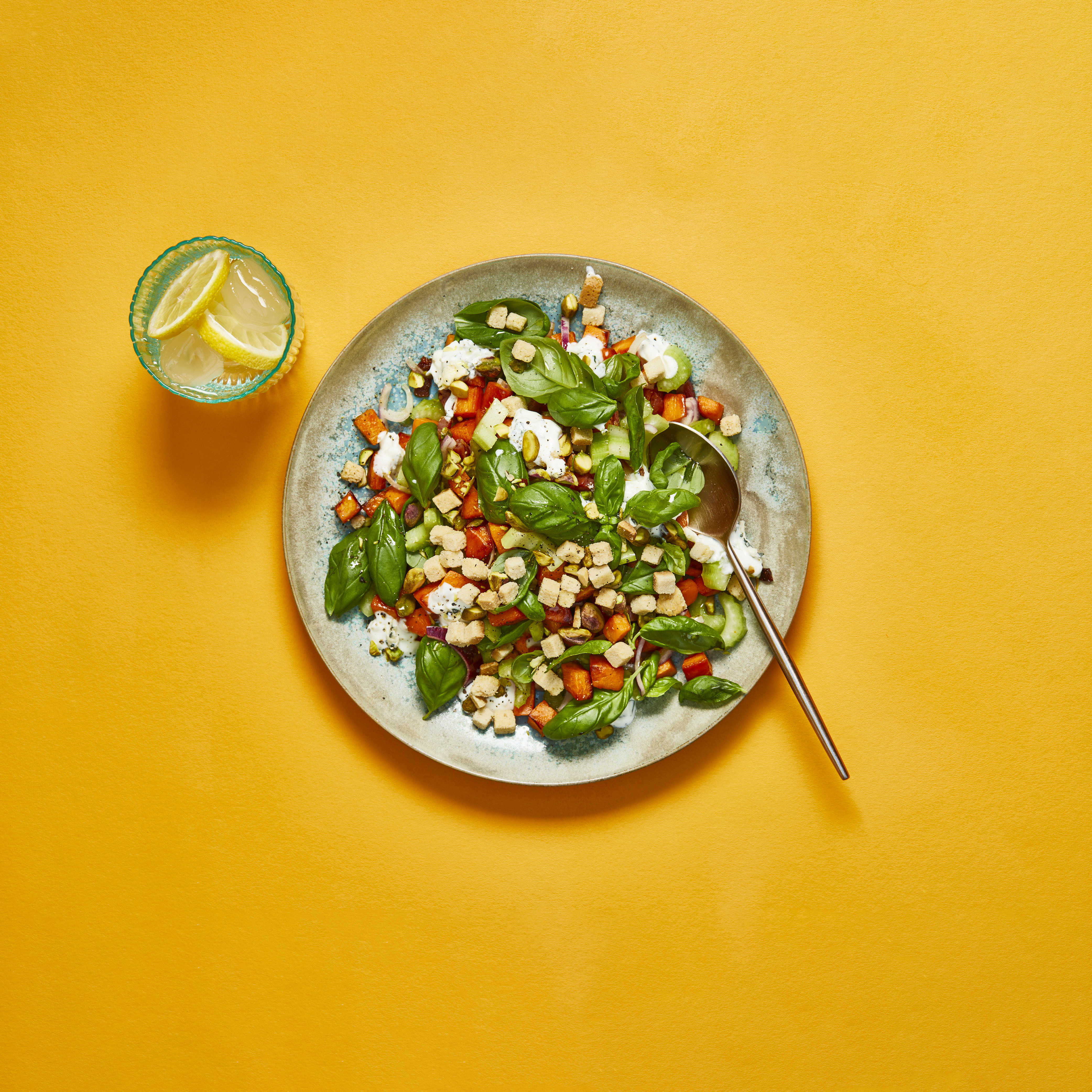 Zoete-aardappelsalade met spekjes