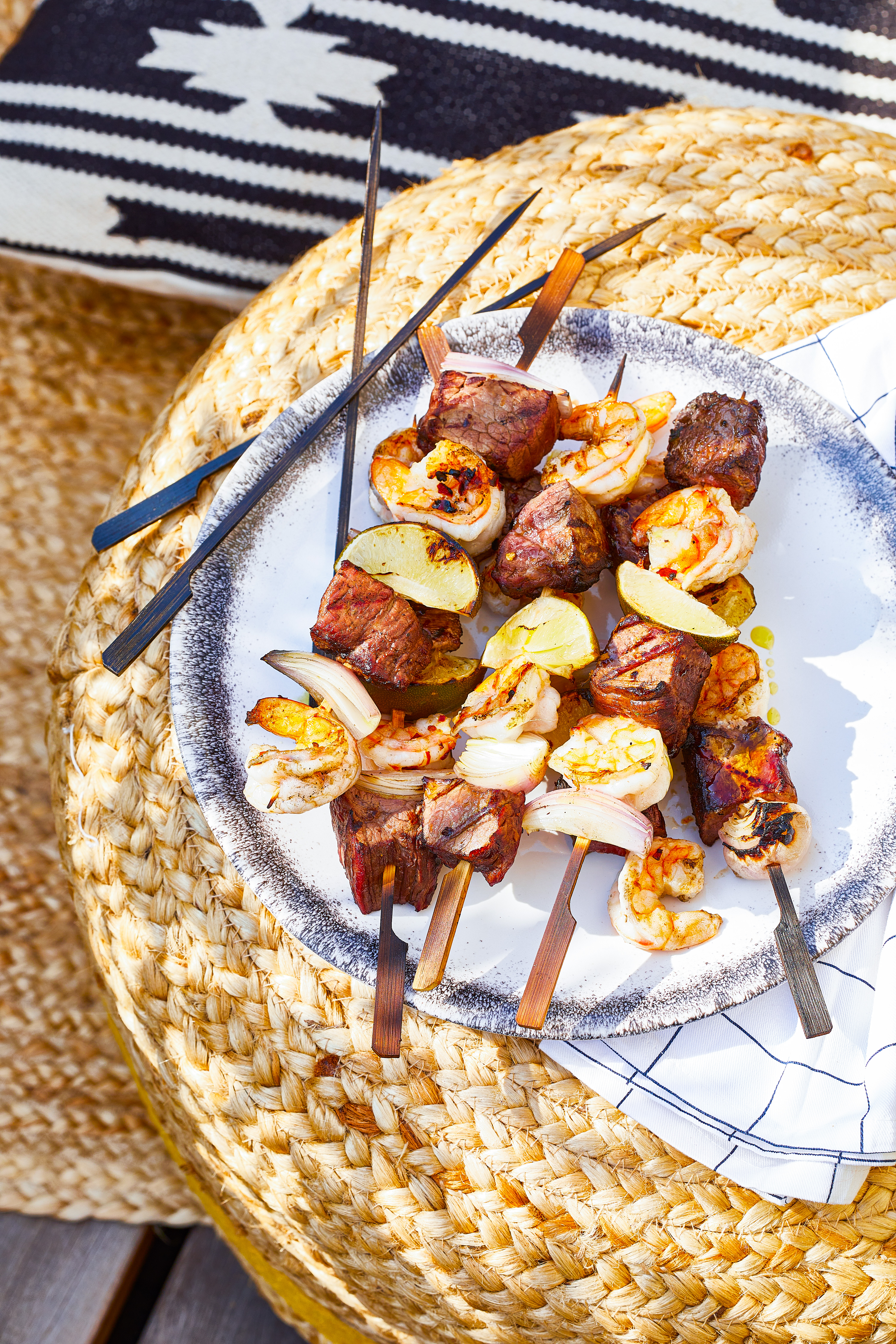 Surf & turf-spies met biefstuk en garnalen