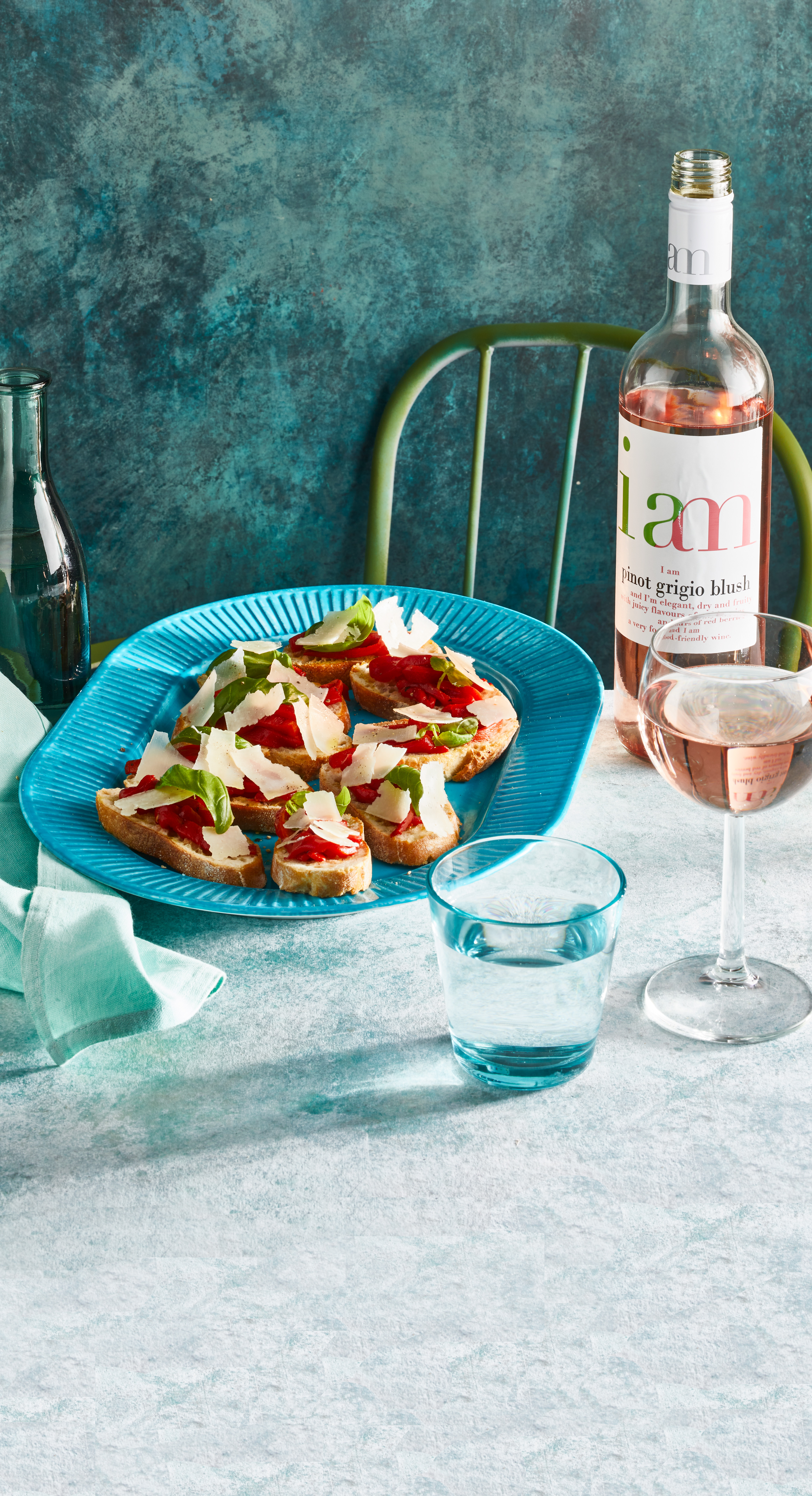 Bruschetta met gegrilde paprika en pecorino