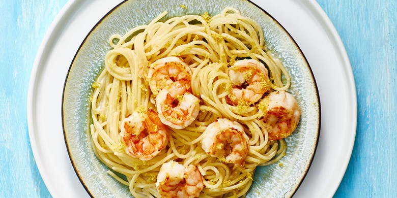 Spaghetti met romige citroensaus en garnalen