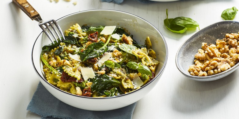 Farfalle met spinaziepesto