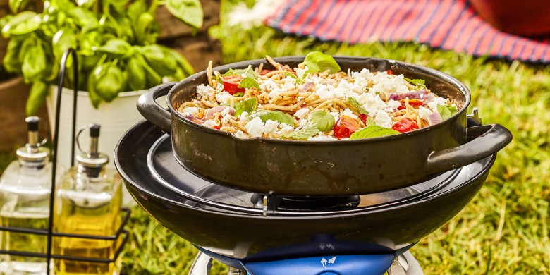 One pot pasta met tomaat en feta