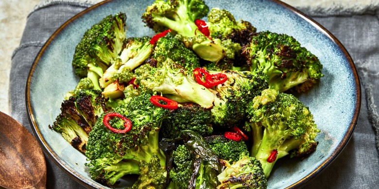 Gegrilde broccoli met pesto 