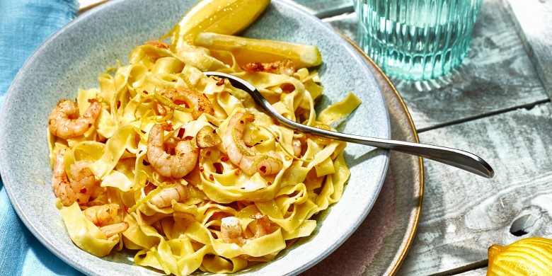 Tagliatelle met garnalen, knoflook en peperoncini 