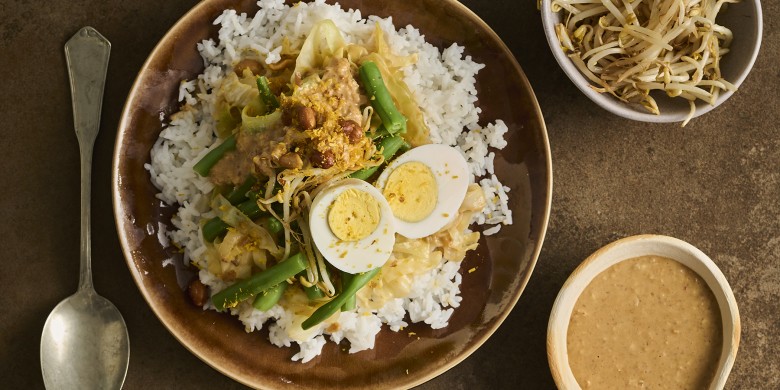 Gado gado met cashew-satésaus