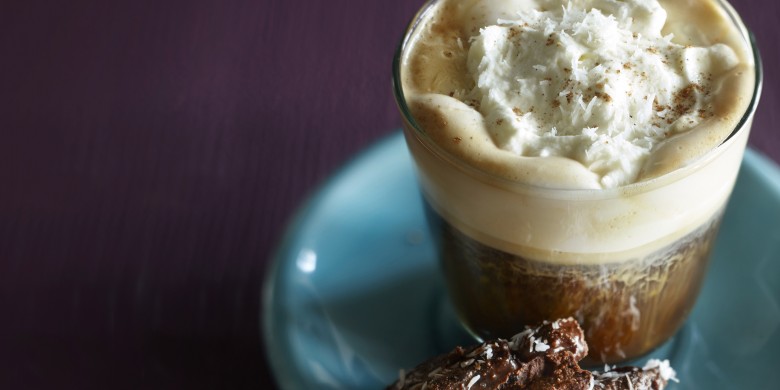 Kokos-pruimenreep met koffie ‘Jamaica’