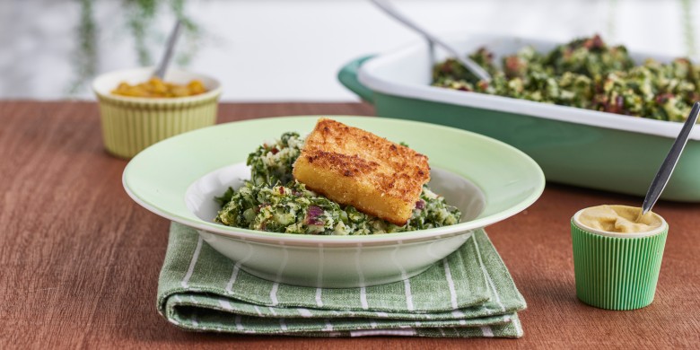 Ovenschotel met boerenkool en krokante kaasschnitzel