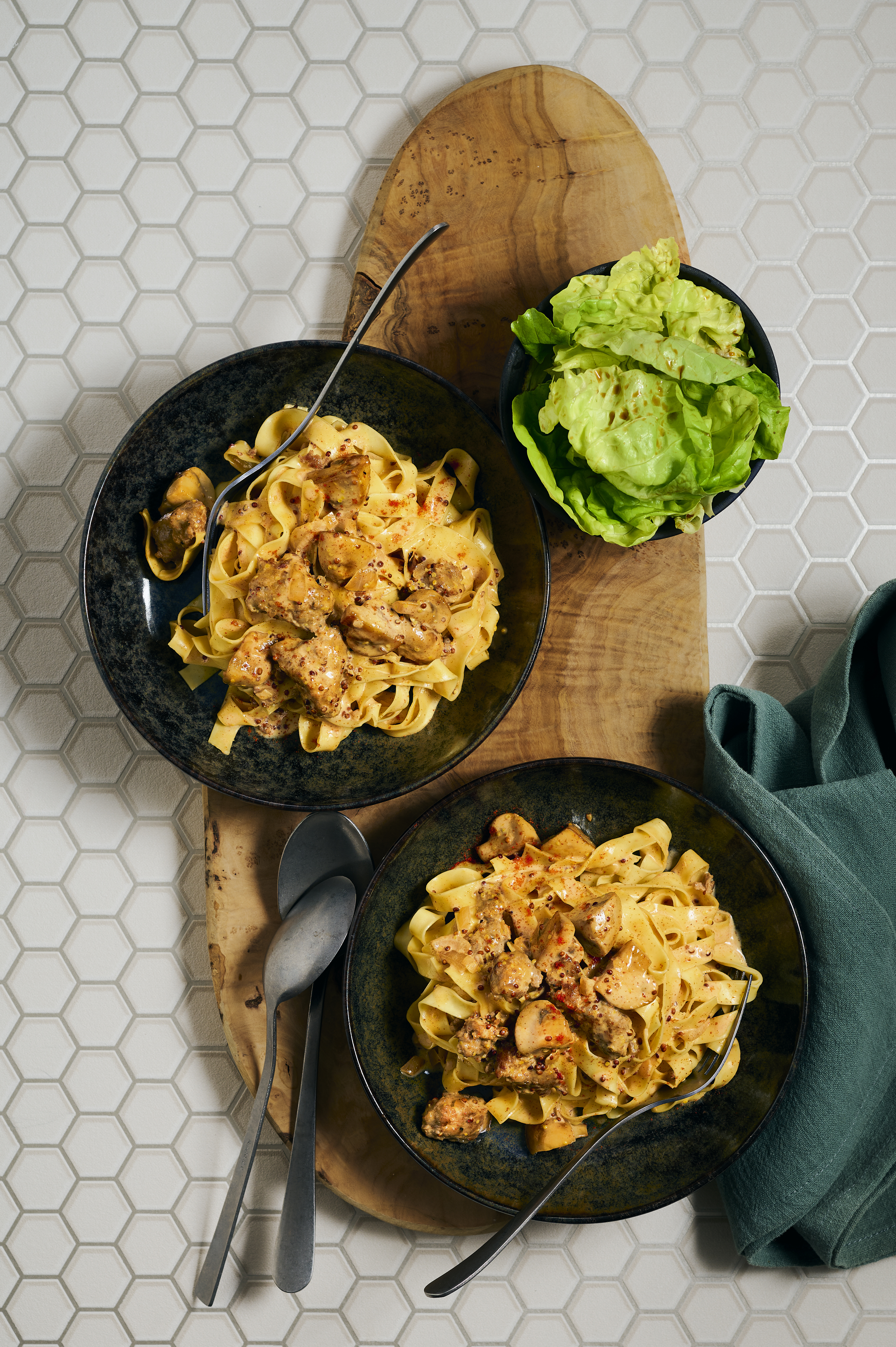 Tagliatelle stroganoff met worst