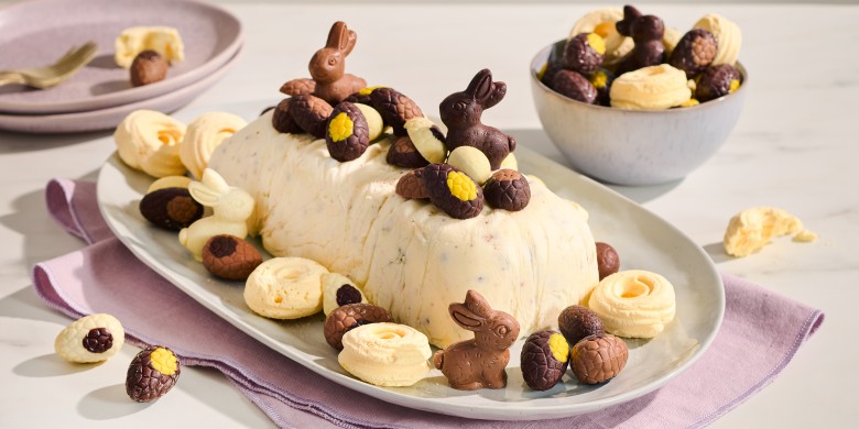 Semifreddo van stracciatellayoghurt en pistache