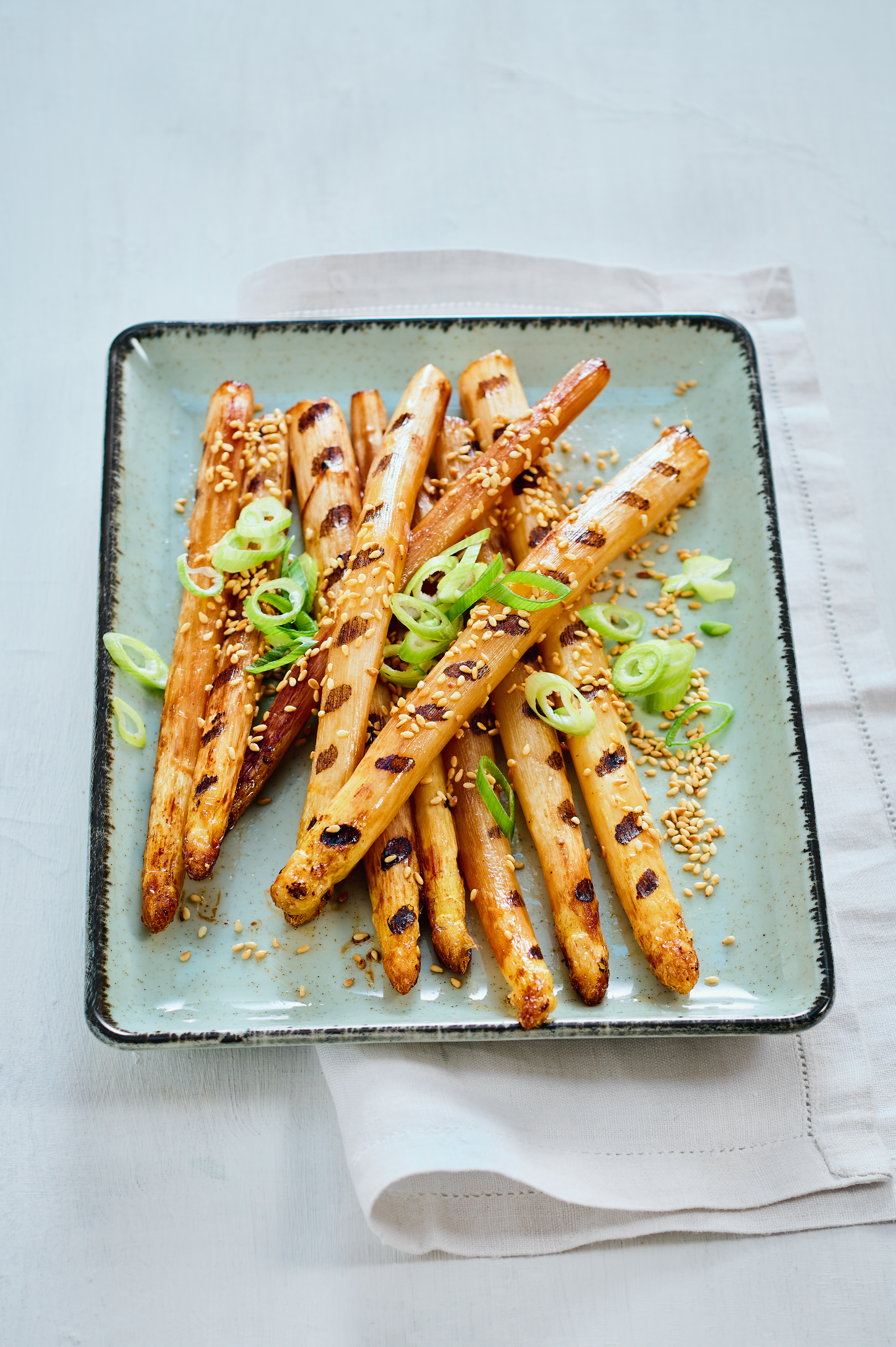 Aziatische asperges van de BBQ