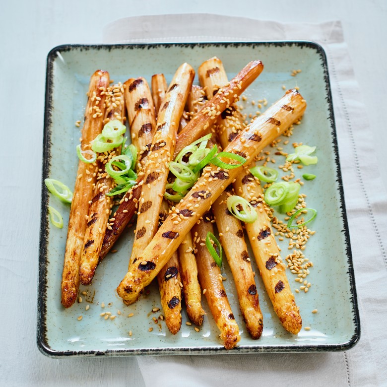 Aziatische asperges van de BBQ