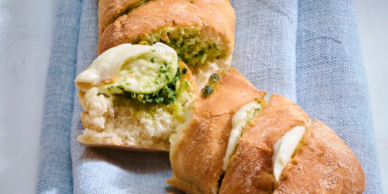 Pesto-ciabatta met mozzarella