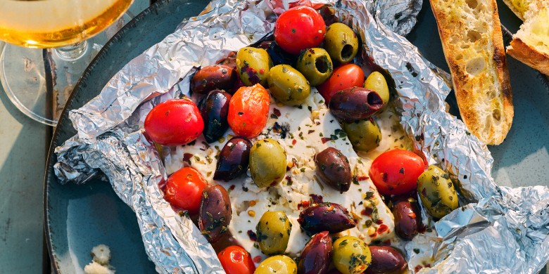 Fetapakketje van de barbecue