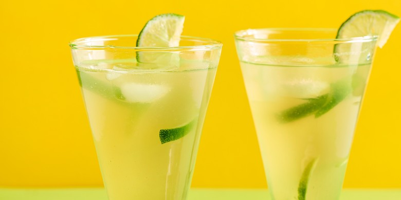 Homemade citrus-ijsthee