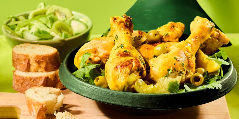 Kiptajine met gepekelde citroen 