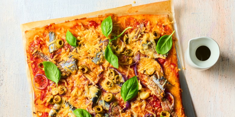 Pizza met sardines en ansjovis 