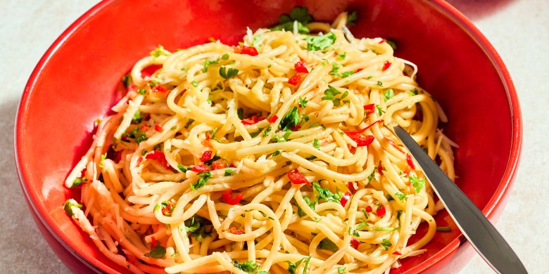 Spaghetti aglio, olio e peperoncino 