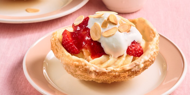 Aardbeienschelpjes met gele room 