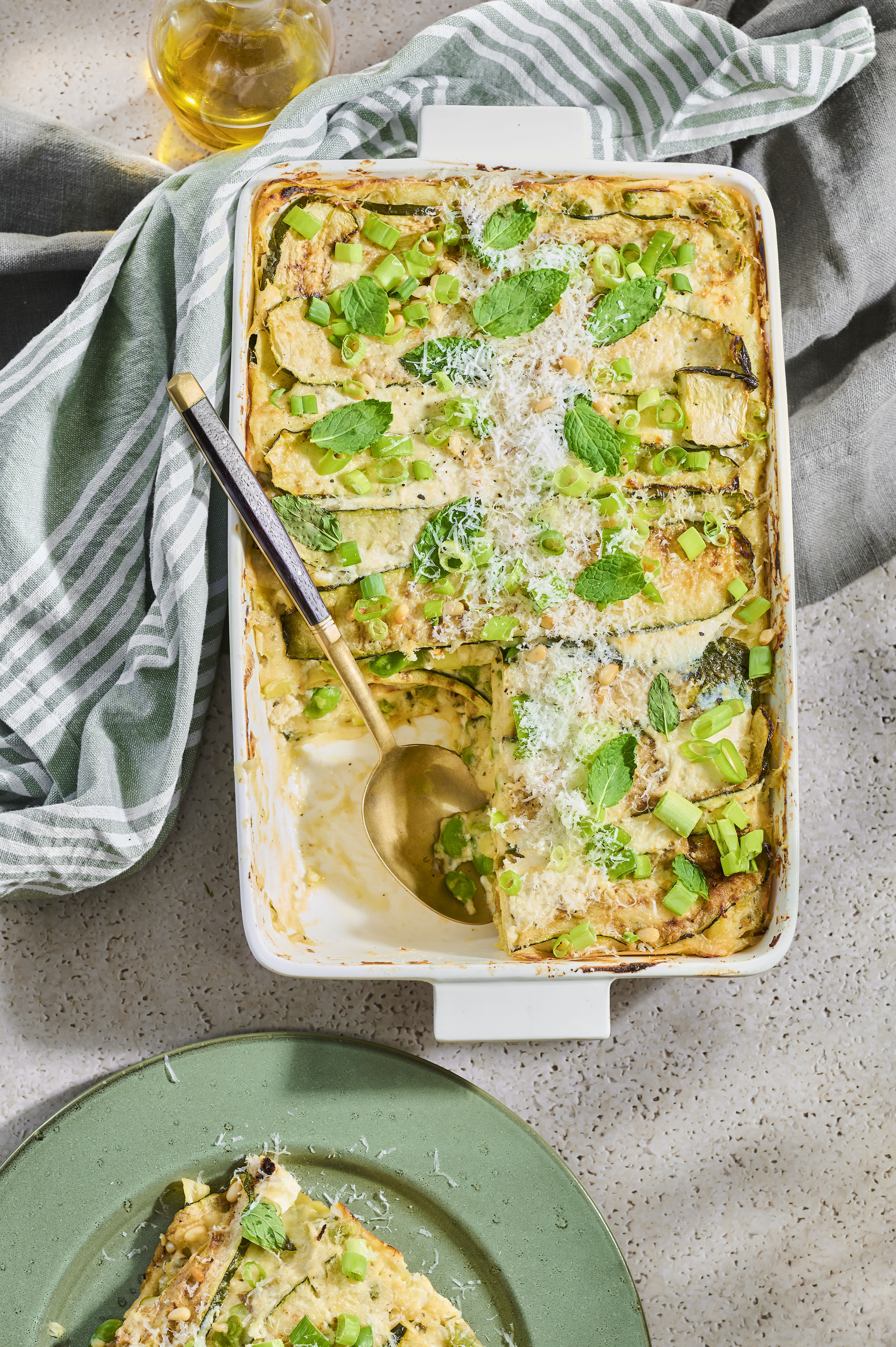 Lasagne met groene groenten, bosui en ricotta