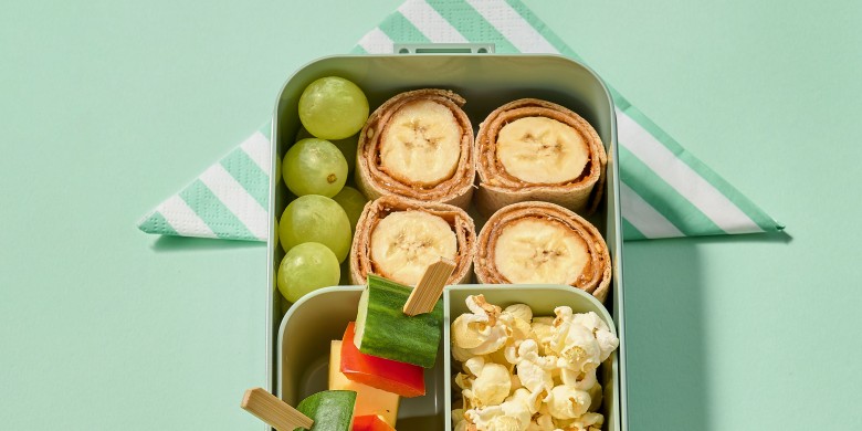 Banaanwrap met notenpasta 