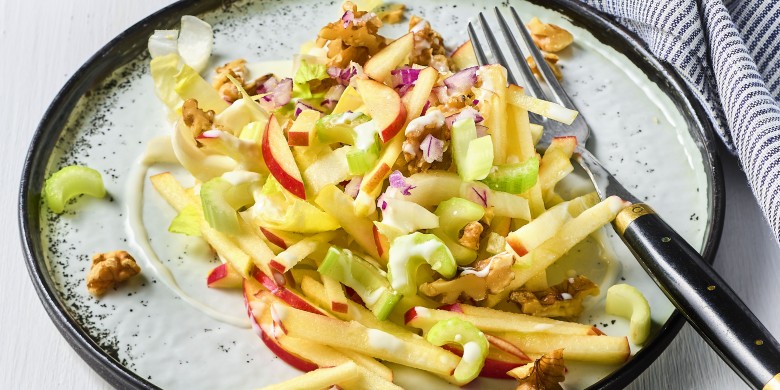 Witlofsalade met appel en bleekselderij 