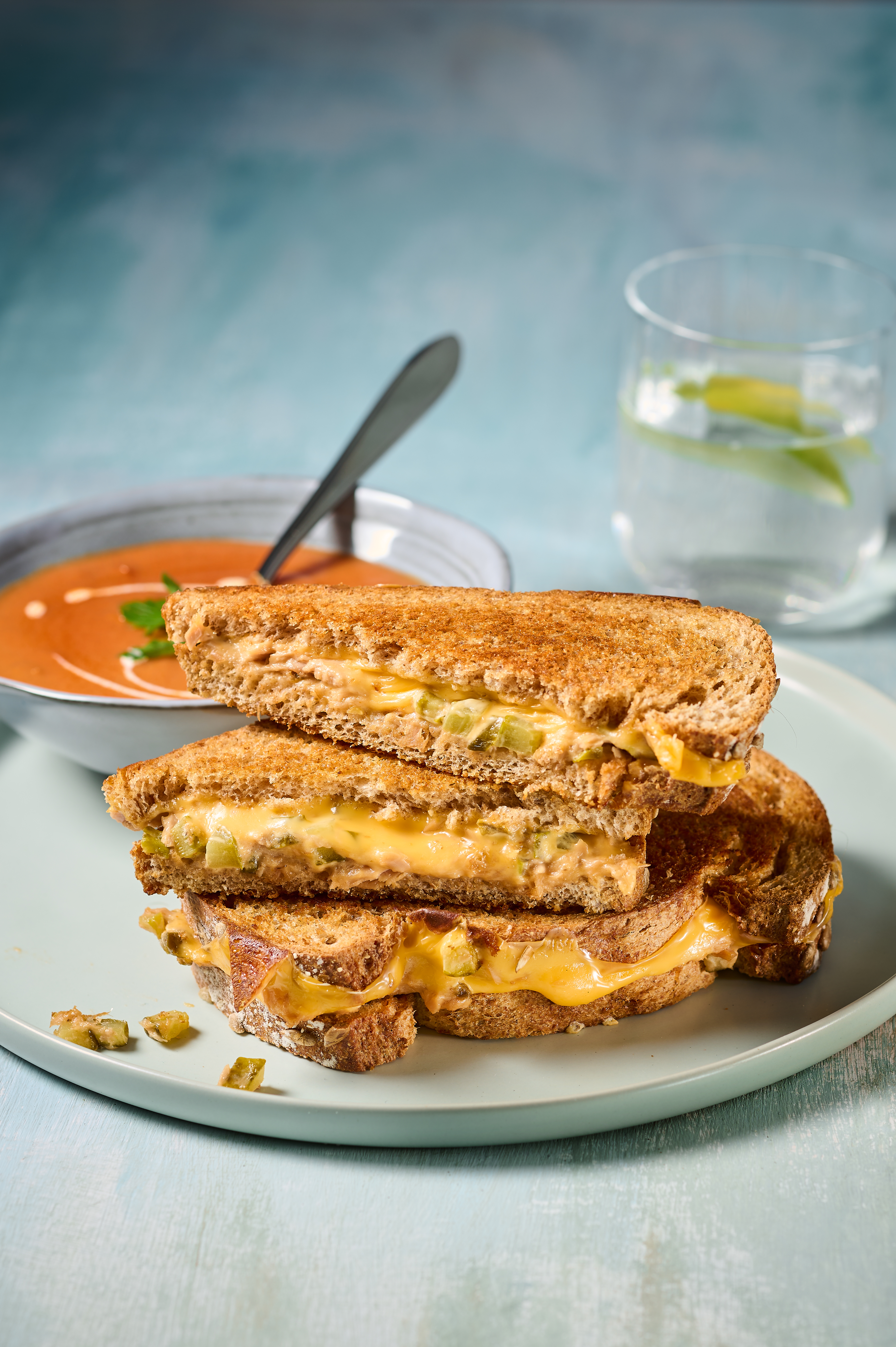 Tosti tuna melt met tomatensoep