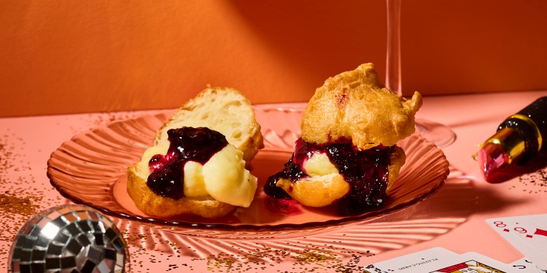 Oliebollen met champagneroom 