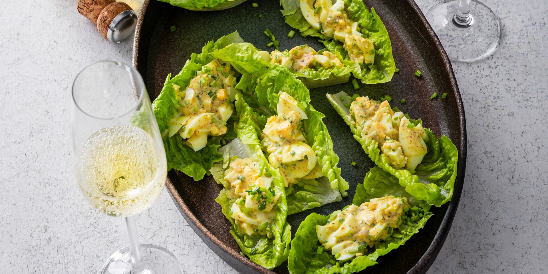 Slaschuitjes met eiersalade