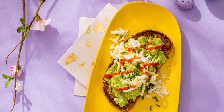 Avocadotoast met geraspt ei