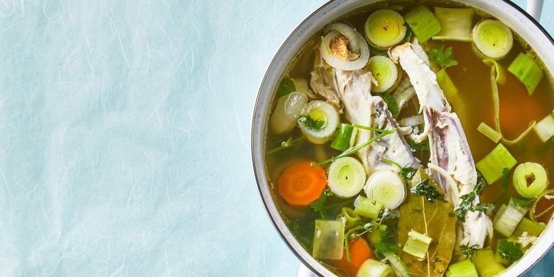 Leftover kippenbouillon