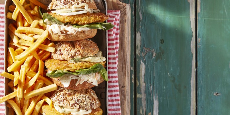 Vega kipburger met farmersalade en venkel