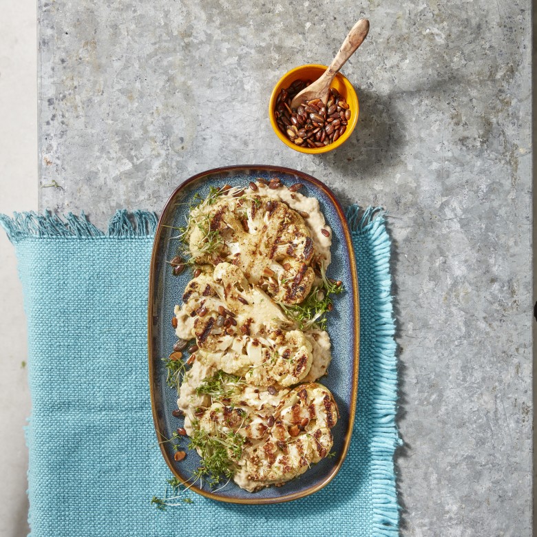 Bloemkoolsteaks met baba ganoush