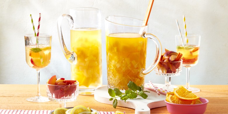 Oranje sangria station