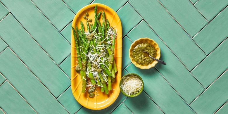 Groene asperges met pesto uit de stoomoven