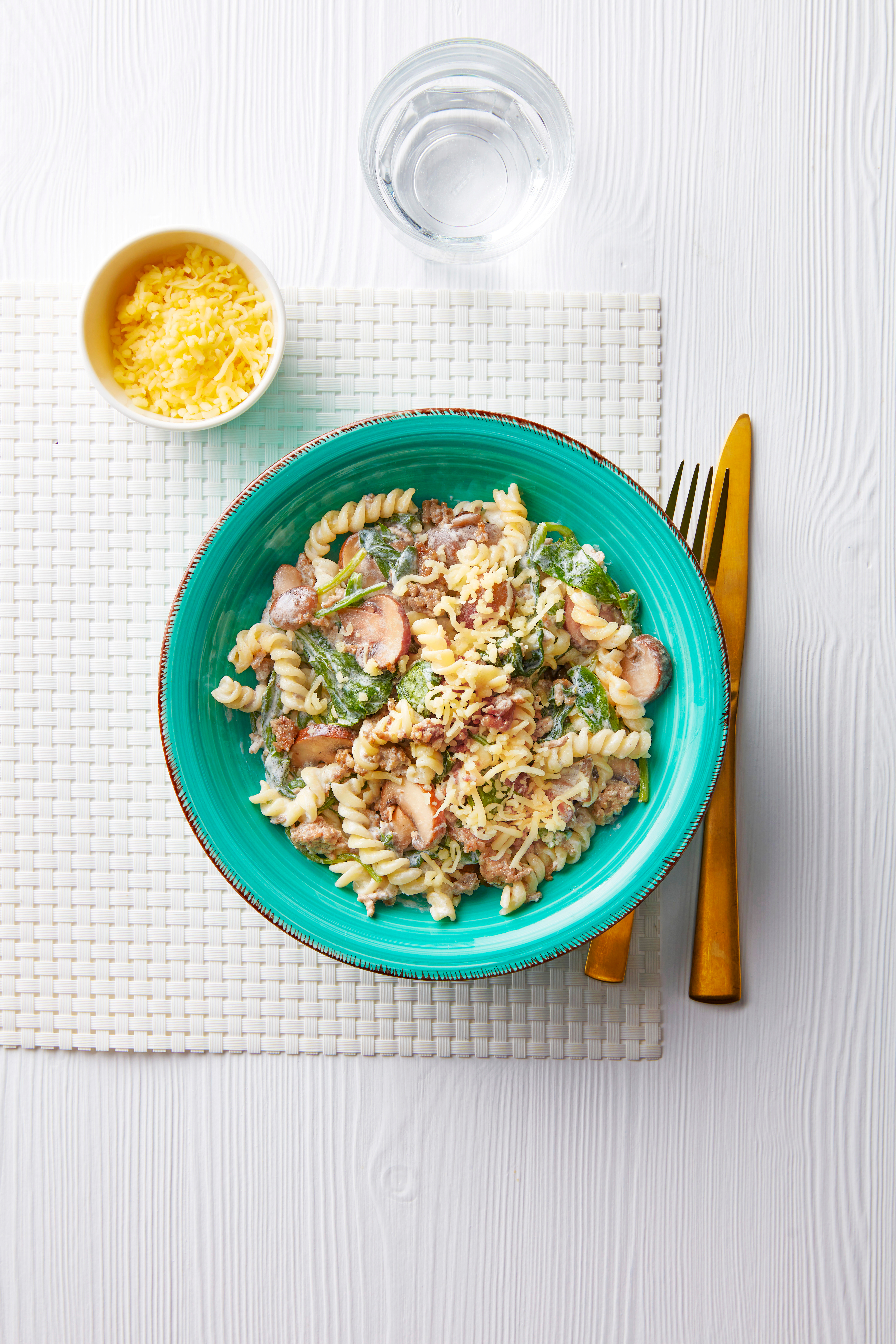 Eenpanspasta met gehakt en spinazie