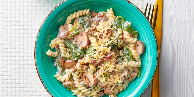 Eenpanspasta met gehakt en spinazie