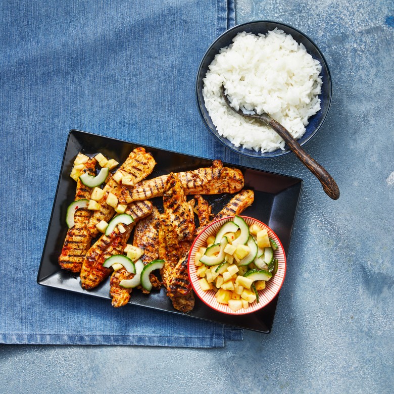 Gegrilde kokos-currykip met ananas-salsa