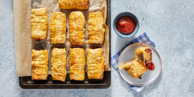 Saucijzenbroodjes met appel