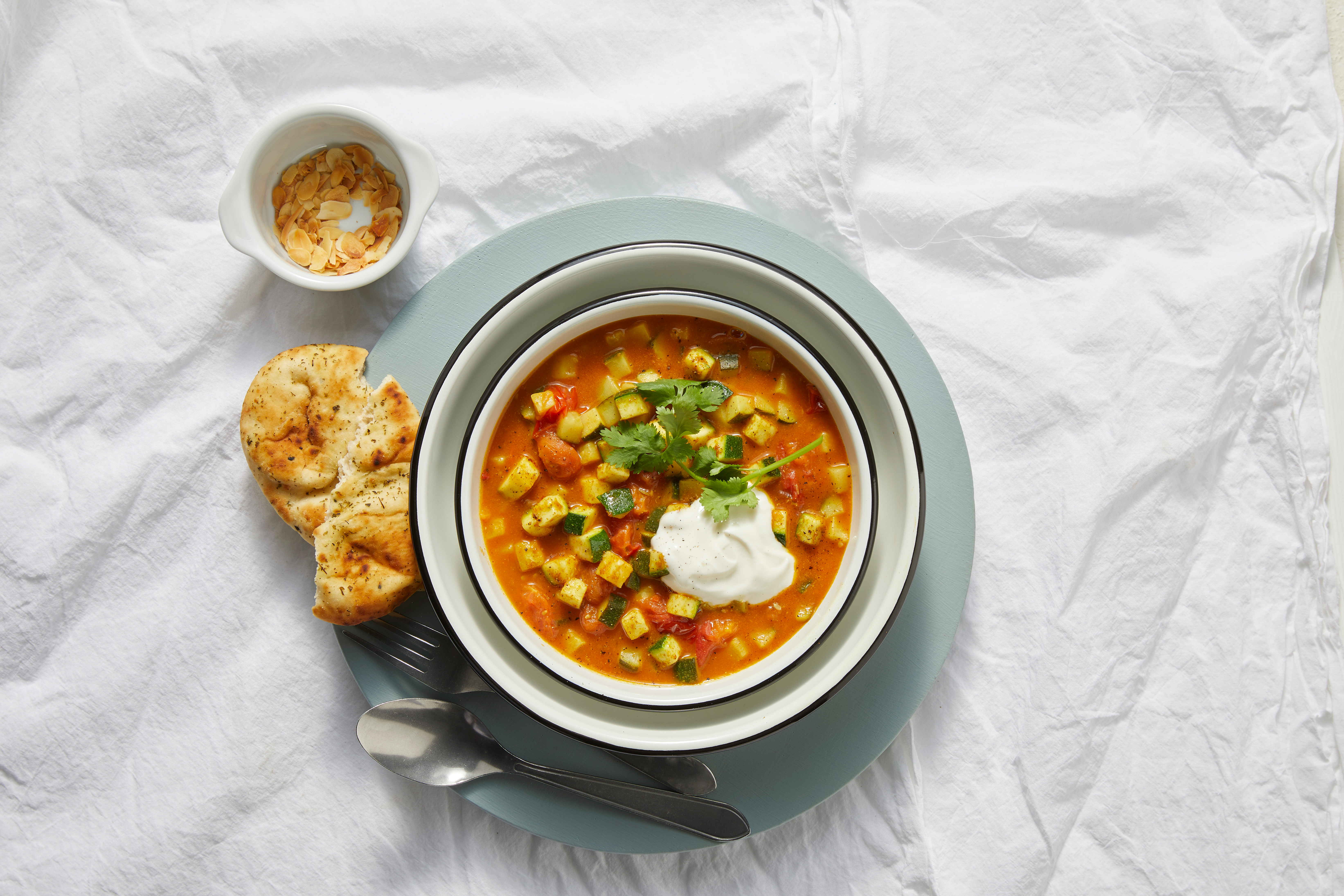 Courgettecurry met naan