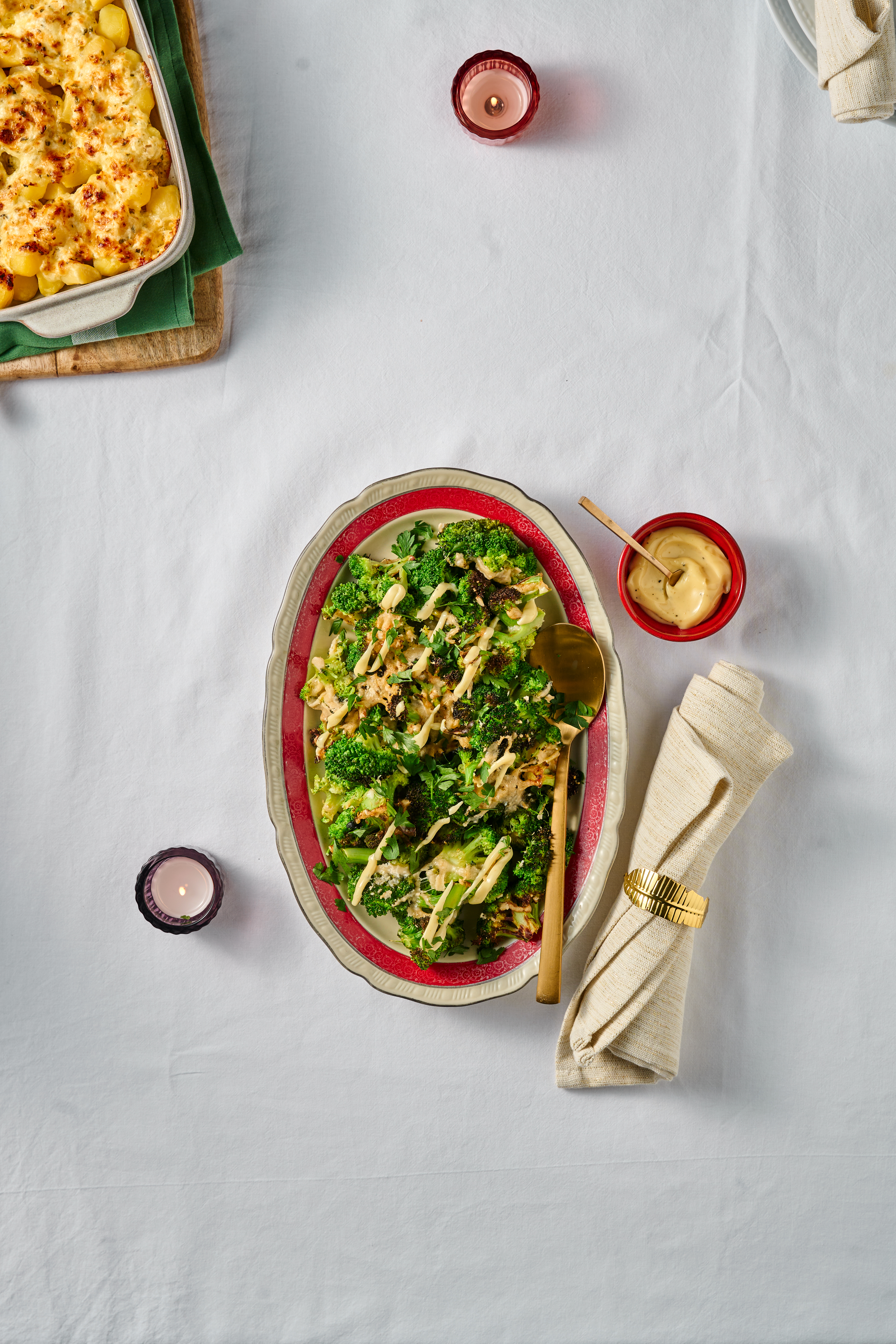 Parmezaanbroccoli met truffelmayonaise