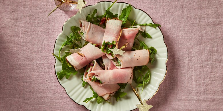 Beenhamrolletjes met rucolatomatensalsa