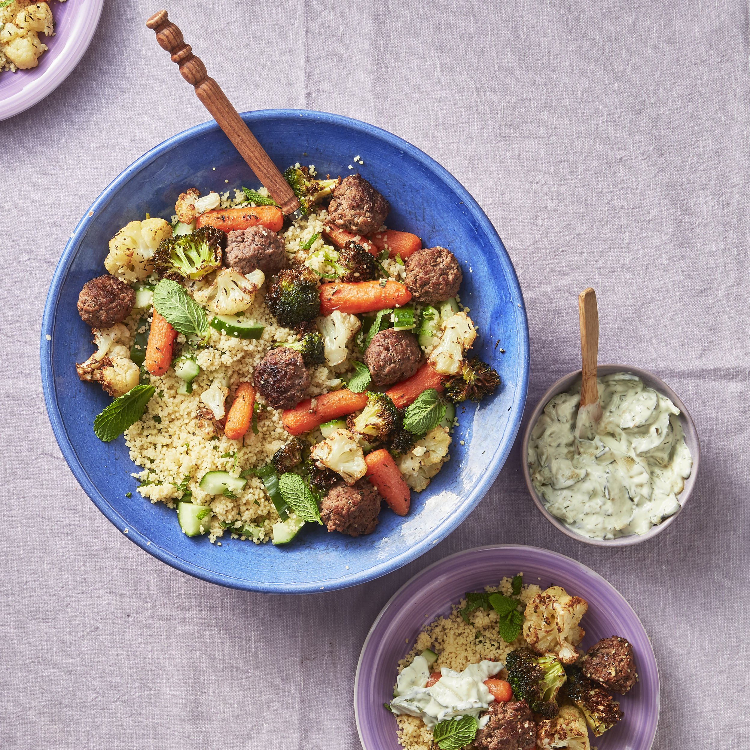 Couscous met geroosterde groenten en gehaktballetjes