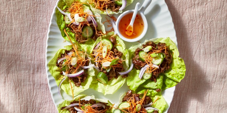 Kropslawraps met teriyaki-gehakt