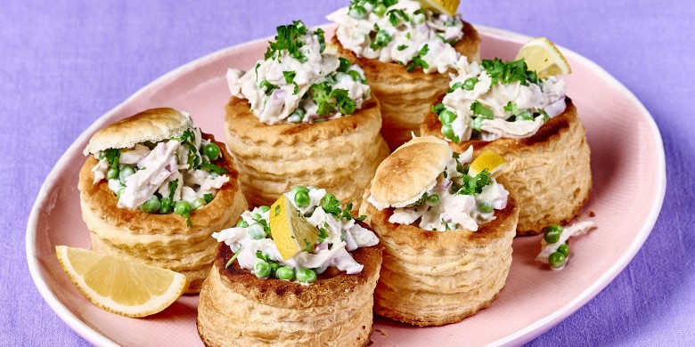 Lentepasteitje met kipsalade