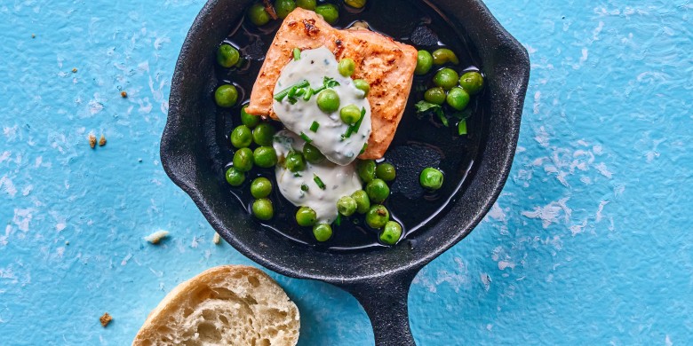 Zalm met roomkaas en tuinerwten